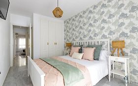 Living4Malaga Mariscal Centre Apartment